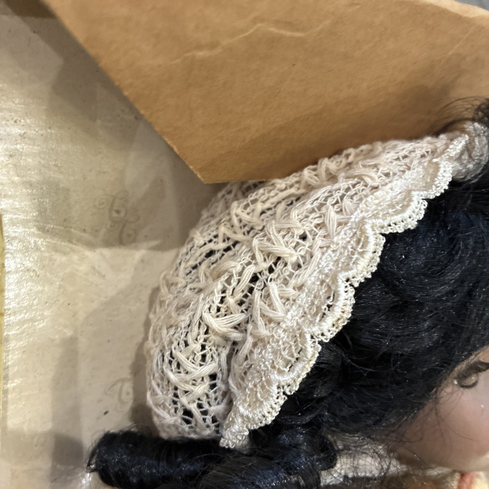 LE Collector's Choice Fine Bisque Poreclain Doll W Certificate Of Authenticity - Picture 9 of 10